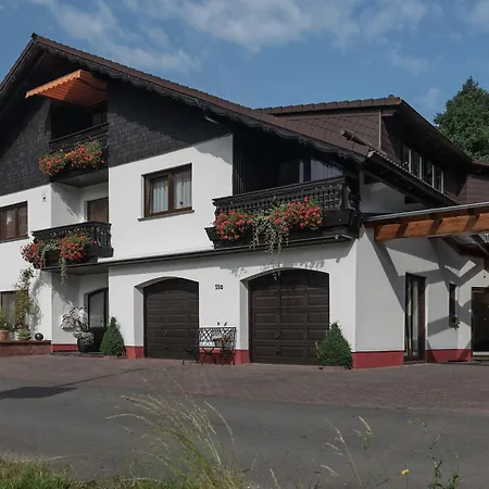 Ruhige Ferienwohnung Mit 2 Balkonen In Mossautal-Huettenthal Appartamento