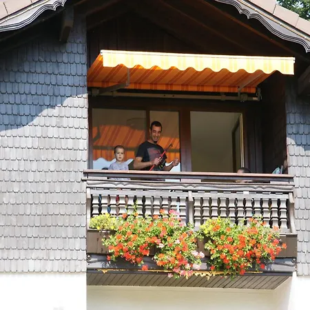 Ruhige Ferienwohnung Mit 2 Balkonen In Mossautal-Huettenthal Mossautal